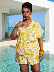 Slaydiva Bộ 2 món cỡ lớn gồm áo sơ mi ngắn tay và quần short in hoa màu vàng trắng, thích hợp cho lễ hội âm nhạc, mùa xuân/hè. Bộ đồ hè in họa tiết da báo, quần lửng capri, trang phục đi nghỉ mát cho nữ. Bộ 2 món màu vàng, cỡ lớn, bộ đồ hè cỡ lớn, quần short in hoa màu vàng. - Màu vàng - Xem 10