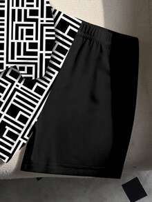 Set di maglietta a maniche corte con scollo rotondo a quadri bianchi e neri e pantaloncini casual marroni per bambini, adatto per estate, casa, all'aperto, sport, scuola - Multicolore - Visualizzare 5