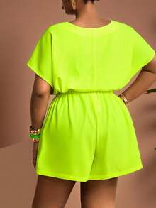 Truni 大码女式绿色宽松蝙蝠袖抽绳下摆露脐上衣和短裤套装,带口袋,适合优雅度假、工作、休闲度假装扮、沙滩套装、夏季服装。短袖亮绿色两件套,女式上衣和短裤套装,适合曲线身材的女性,两件套女装,大码套装,适合梨形和三角形身材。 - 綠色 - 查看 7