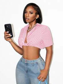 BamGleam Damen gestreiftes Kurzarm Crop Top mit Twist-Detail - Pink - Übersicht 7