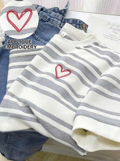SHEIN Camiseta de mujer con cuello redondo bordada - Blusa casual de cuello redondo - Camiseta ligera apta para todas las estaciones