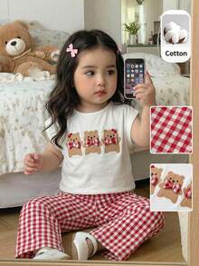 SHEIN LMoss Kids Bộ đồ 2 món dễ thương, đa năng cho bé gái, gồm áo nỉ cổ tròn kẻ sọc và quần đen bó sát, thích hợp cho mùa thu và mùa đông. Phù hợp cho các bữa tiệc sinh nhật, tiệc tối, biểu diễn, đám cưới, lễ rửa tội, lễ khai trương, trong nhà và ngoài trời, sử dụng hàng ngày, thể thao, vui chơi, tiệc tùng, chụp ảnh, kỳ nghỉ, lễ hội. Thích hợp cho mùa thu và mùa đông. - Đen và trắng - Xem 3