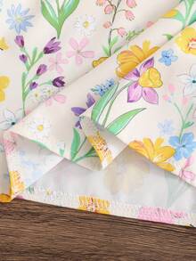 Vestido de dos piezas con estampado de flores y conejos, de manga corta, con un estilo pastoril de primavera y verano para niñas pequeñas. La tela es suave y cómoda, adecuada para diversas ocasiones como salidas de fin de semana, fotografía al aire libre, actividades escolares, reuniones y vacaciones. - Albaricoque - Ver 7
