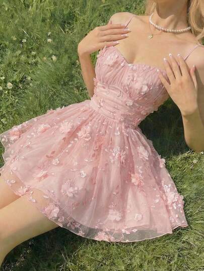 SHEIN MOD 3D立体花朵褶皱粉色派对迷你连衣裙