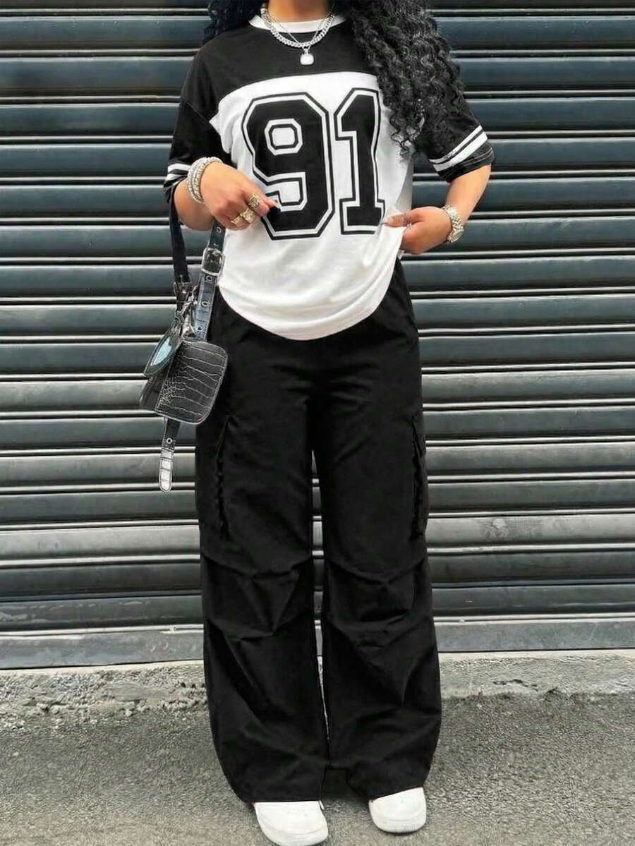 SHEIN 两件套休闲街头风数字印花T恤+工装裤,舒适贴身,活动自如,时尚街头元素,适合上学、通勤、周末郊游、春季日常穿着。 - 黑色 - 查看 1