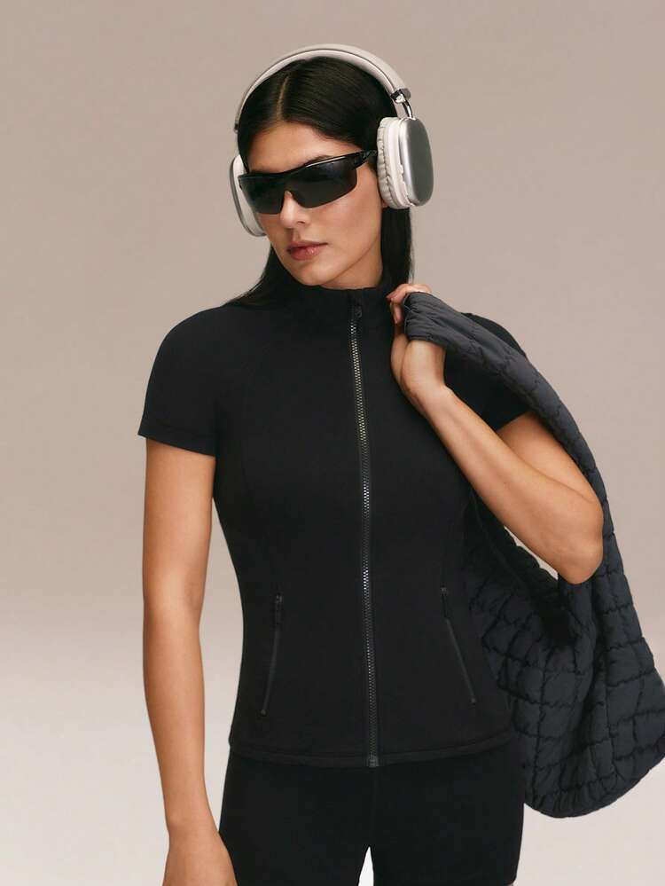 FeatherFit™ Cool Contour Buttery-Soft Sweat-Wicking Stretchy Slim-Fit Short-Sleeve Zippered Side Pockets Zip-Up Jacket Low Impact Yoga Pilates Studio Daily Active Wear