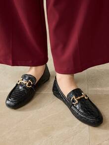 MOTF PREMIUM SEPATU WANITA KASUAL DAN NYAMAN, SERBAGUNA, BERLAPIS DATAR, UJUNG KOTAK, WARNA HITAM BARU - Hitam 1 - View 5