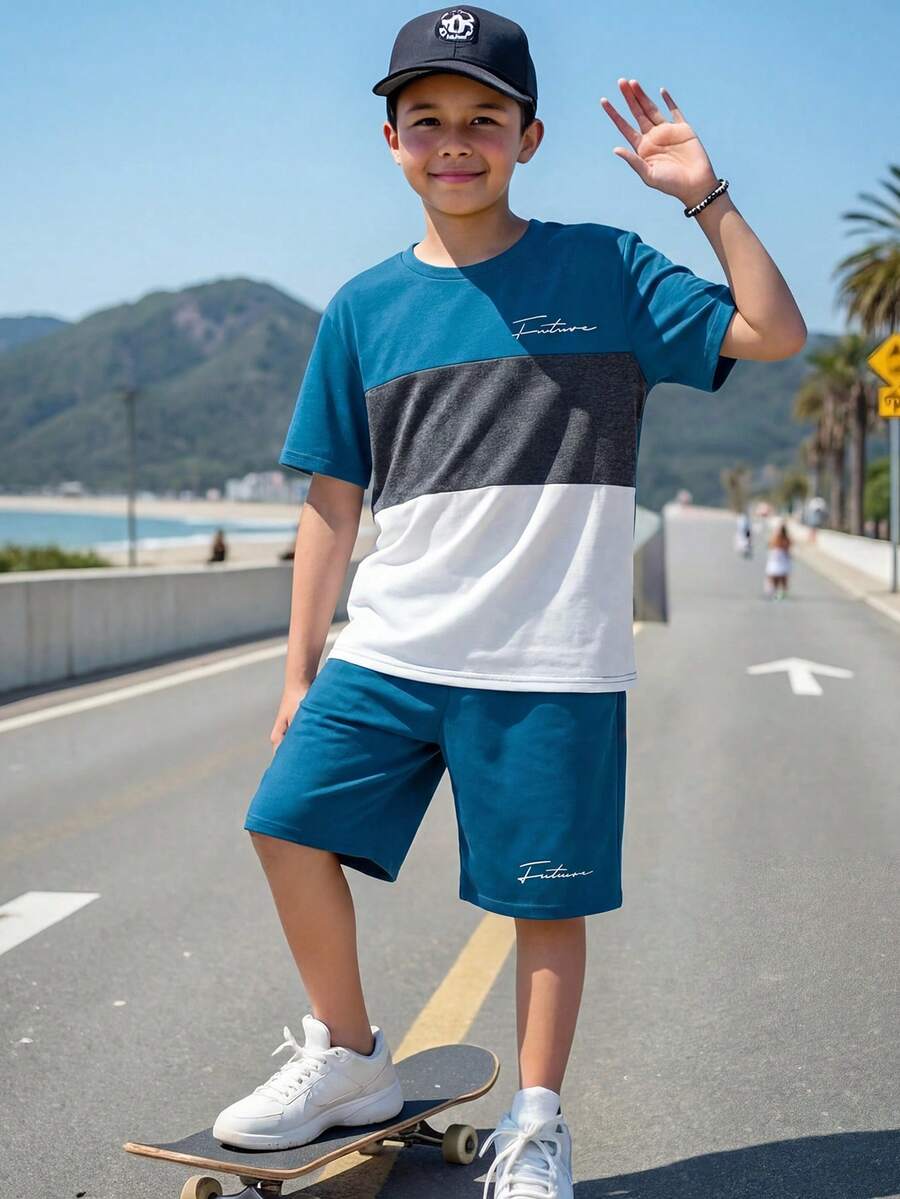 SHEIN 两件套男童T恤套装,休闲字母印花短袖T恤和短裤,适合外出、户外活动、假日派对、夏季海滩度假、春夏穿着 - 淺藍色 - 查看 1