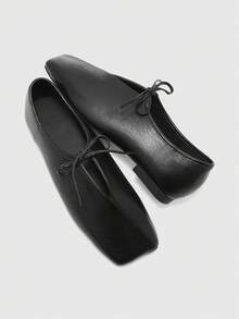 CUCCOO BIZCHIC 法式复古方头深口系带单鞋 女款春季新款真皮厚跟奶奶鞋 通勤百搭小皮鞋 - 黑色 - 查看 2