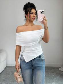Selianne Blus Wanita Putih Motif Kupu-kupu Jacquard Bertekstur, Model Bahu Terbuka, Elegan, Pas Badan, Busana Musim Panas Penting untuk Kencan, Pesta Malam, Hadiah Ulang Tahun, dan Perjalanan - Putih - View 6