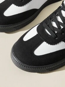 CUCCOO EASI Sepatu Olahraga dengan Paduan Warna Hitam dan Putih, Sepatu Kasual Retro Bentuk M, Sepatu Olahraga Serbaguna untuk Perjalanan Musim Semi dan Musim Panas - Hitam Gelap - View 3