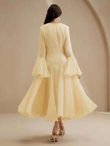Anewsta Vestido elegante de manga larga con bajo acampanado y puños con botones en las mangas acampanadas - Amarillo claro - Ver 2