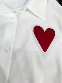 Resyla 女士纯色短袖衬衫，饰有心形刺绣，适合日常穿着和通勤。 - 白色 - 查看 3