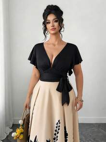 Vestido casual de línea A con cuello en V, volantes en el bajo y lazo en la cintura para mujer de talla grande.Estampado floral, corte holgado, cómodo y de moda para primavera/verano.Adecuado para uso diario, vacaciones, trabajo y ocasiones versátiles. - Multicolor 3 - Ver 8