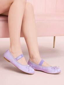 CUCCOO DOLLMOD 女士玛丽珍平底鞋，浅紫色缎面蝴蝶结装饰 - 淡紫色 - 查看 3