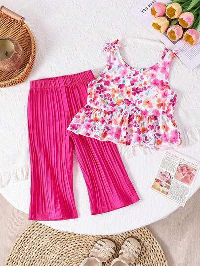 SHEIN 2pcs/Set Baby Girl Children's Woven Comfortable Round Neck Camisole Dress, Bow Decor On Shoulder, Loose Silhouette Adds Sweetness, Paired With Rose Red Textured Fabric Pants, Overall Creates Fresh And Cute Vibe Suitable For Summer, Loose Fit, Suitable For Various Occasions Such As Vacation, Travel, Daily Outings, Etc.