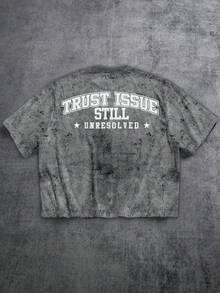 Manfinity ZONE917 Boxy Cropped Streetwear Loose Cement Gray Campus Logo Print Short Sleeve T-Shirt - Multicolor - View 1