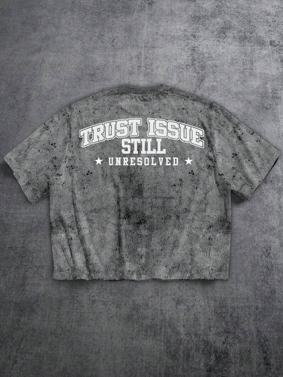 Manfinity ZONE917 Boxy Cropped Streetwear Loose Cement Gray Campus Logo Print Short Sleeve T-Shirt - Multicolor - View 1