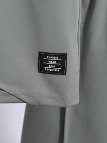 SHEIN Mirajuku 2件套青少年男童夏季休闲短袖T恤和短裤套装 - 灰色 - 查看 6