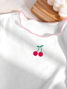 SHEIN Playful Pals 1 Set Baby Girls' Cherry Pattern Knit White Ruffle Collar Pullover T-Shirt And Plaid Pants Pajamas, 4 Seasons - White - View 3