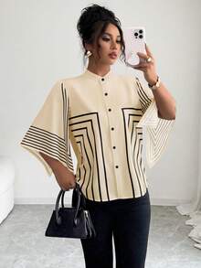 Elenzga Blus Elegan Prancis dengan Kerah Mandarin, Motif Garis Geometris Cetak Digital, Lengan Asimetris, dan Plaket Asimetris untuk Musim Semi/Panas, Cocok untuk Resor. - Aprikot - View 6