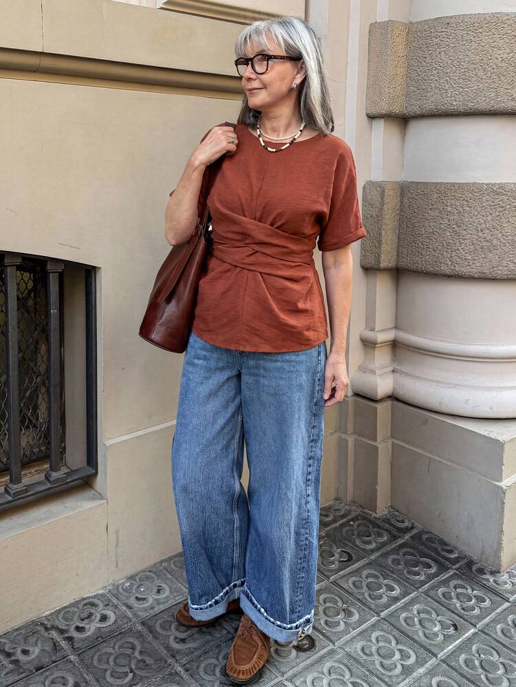 Women's Round Neck Solid Color Pleated Casual Versatile Daily Wear Short Sleeve Blouse