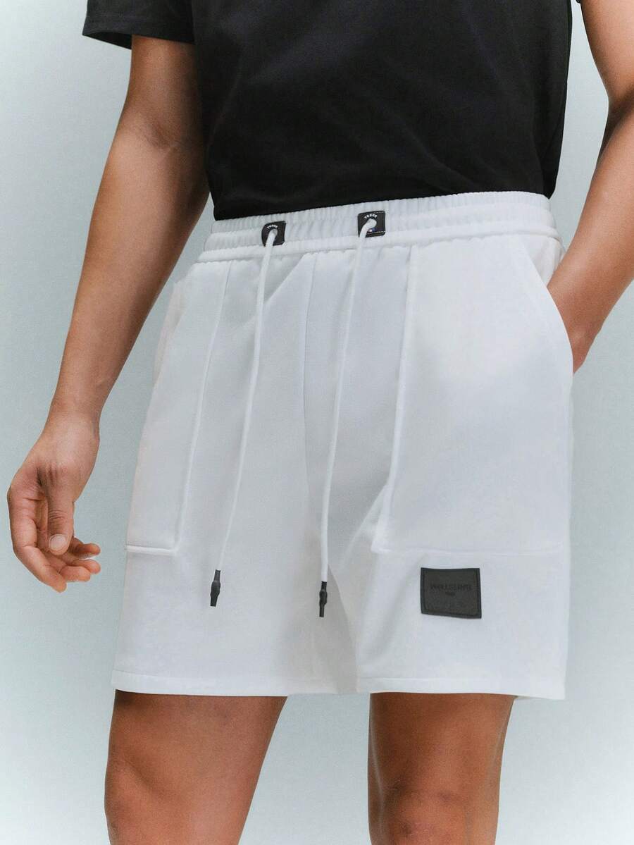 Driftmere Men Letter Patched Drawstring Waist Shorts - White - View 1