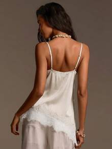 Athîral 女士休闲不对称吊带露肩无袖浪漫性感蓝色蕾丝上衣 - 杏色 - 查看 2