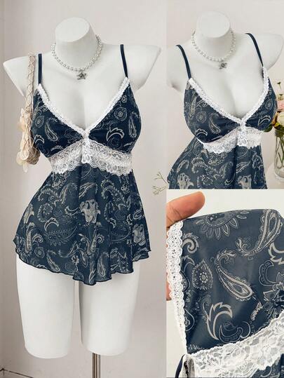 Sweetra Plus Size Women Vintage Romantic Vacation Cashew Flower Contrast Lace Trim Contrast Color Camisole Top, Suitable For Spring/Summer Vacation, Everyday Wear, Back To School, College Style