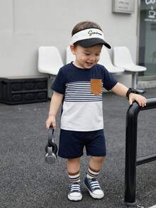 SHEIN 男婴夏季海军蓝白条纹拼接短袖上衣短裤套装，修身舒适设计，适合日常外出、学校活动、家庭聚会、户外玩耍 - 藍色 - 查看 9