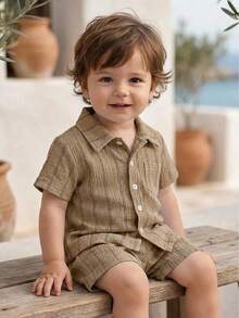 SHEIN 2pcs/Set Baby Boys Polo Collar Khaki & Light Brown Striped Textured Knit Short Sleeve Button-Up Shirt + Elastic Waist Shorts Casual Retro Set, Suitable For Summer Outings Or Casual Home Wear - Khaki - View 8