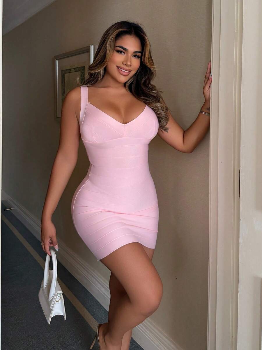 Maria Perezxox 性感纯色针织吊带无袖迷你连衣裙，修身派对假日女装 - 淺粉色 - 查看 1
