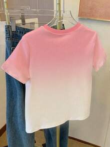 SHEIN Estilo de moda muy vendido, camiseta de manga corta con tulipán rosa degradado para niñas jóvenes, estilo de nicho para compras, estilo de moda para primavera y verano - Multicolor - Ver 2