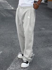 Manfinity EMRG Quần nỉ nam màu trơn, cạp chun, túi lưng, dáng rộng, màu xám, thích hợp cho mùa tựu trường. - Màu Xám nhạt - Xem 6