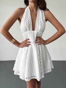 RiviMae 性感露背吊带迷你连衣裙，时尚白色蕾丝露背沙滩度假连衣裙 - 白色 - 查看 3