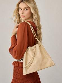 MOTF PREMIUM TÚI XÁCH NỮ BẰNG RƠM CHẦN BÔNG, CÓ DÂY RÚT - Màu Khaki - Xem 6