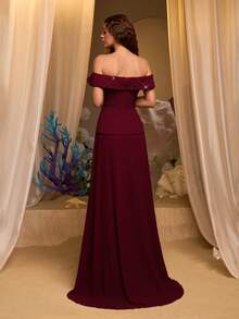 Glamrae 优雅奢华的酒红色弹力针织拼接雪纺连衣裙，手工珍珠装饰，露肩无肩带A字裙，荷叶边细节和拖尾裙摆，女士正式晚礼服 - 酒紅色 - 查看 4