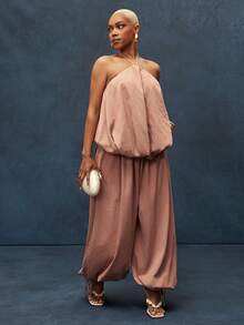 Textured Woven Bubble Hem Open Back Halter Top - Dusty Pink - View 3