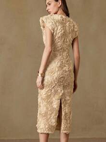 Aveloria Rosie 新款面料拼接串珠刺绣荷叶边雪纺连衣裙，收腰设计，飘逸多层裙摆 - 鵝黃色 - 查看 2