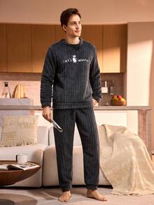 Manfinity Underwear&Sleepwear Basics Fleece Crew Neck Embroidered Long Sleeve & Long Pants Men's Pajama Set, Winter - Dark Grey - View 3
