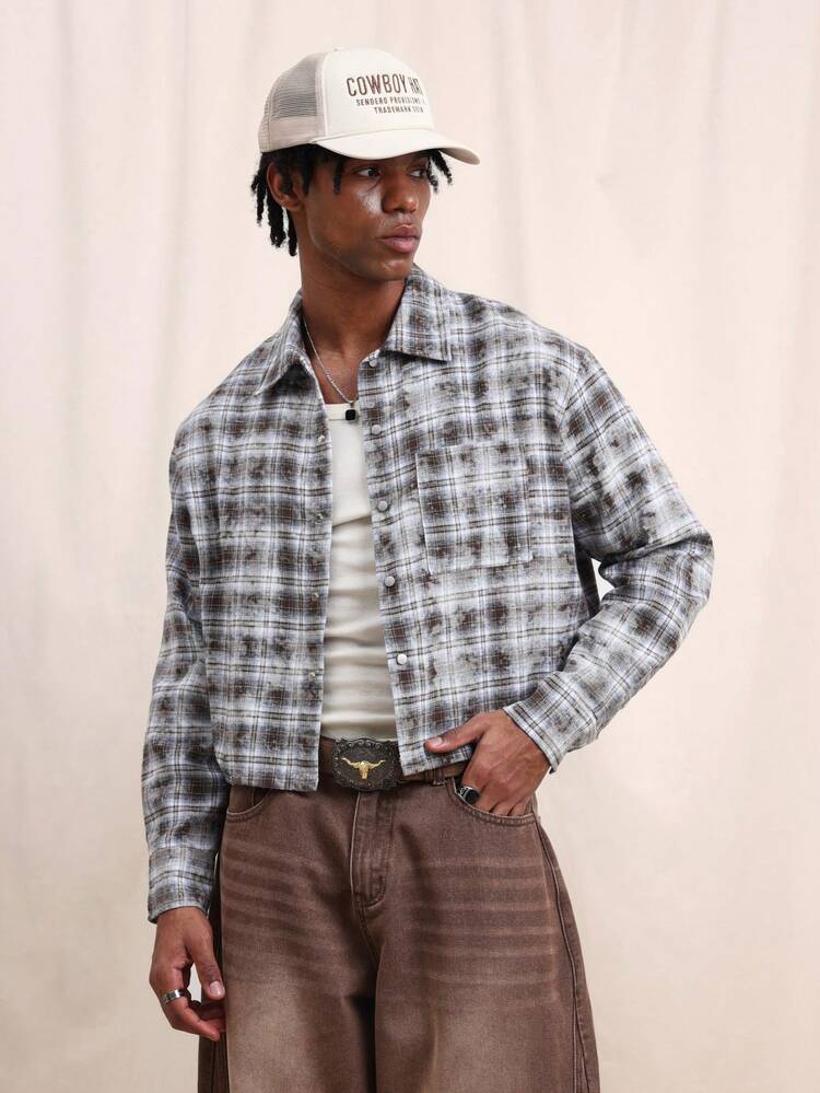 Herren Crop Fit Langarm Karohemd mit Grafik auf der Rückseite, im gewaschenen Western-Stil, lässige Streetwear