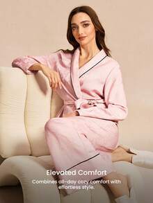 LUVLETTE 优雅日常休闲粉色缎面睡衣套装 - 裹身式上衣和黑色滚边阔腿裤，时尚家居服睡衣婚礼单品 - 粉色 - 查看 8