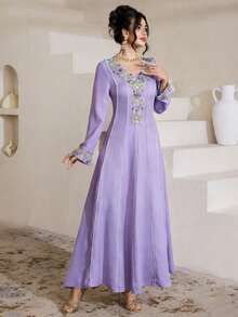 Al Najma Embroidered Lace Patchwork Elegant Modest Long Sleeve Arabic Style Dress - Purple - View 5