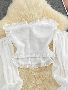 Franclia French Retro Pink Ruffle Off Shoulder Faux Pearl Button Flare Sleeve Cropped Top - White - View 2