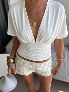 Aloruh White Ruched Short Sleeve V-Neck Cropped Top,Summer Holiday Vacation Outfits Women,Seksi Chic Brunch Street Spring Fashion Clothing Festival Beach - White - View 10