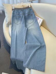 GlowEve Women's Casual Versatile Floral Embroidery Pocket Button Flare Leg Jeans - Blue - View 2