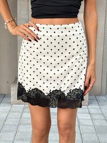 SHEIN PariChic 女士杏色黑色波点中长裙。波点设计，常规腰线，黑色蕾丝饰边。弹性腰带，穿着舒适。可单穿，也可内搭衬裙，或打造性感迷人的造型。是春夏的完美单品，尽显温柔优雅的气质。两件套女裙，夏季半身裙套装，黑白半身裙，度假装扮，蕾丝两件套，蕾丝半身裙，短裙，波点半身裙，女士半身裙。 - 杏色 - 查看 4