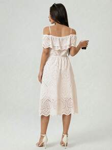 Vestido midi de hombros descubiertos con bordado | Diseño romántico y favorecedor para cualquier ocasión - Blanco - Ver 3