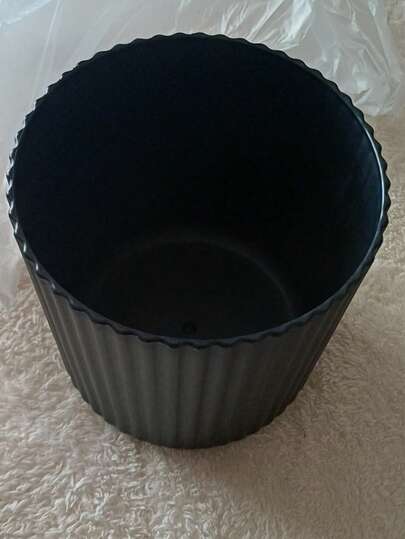 1Pc Minimalist Striped Garbage Bin, White, Black, Bedroom, Living Room, Bathroom Paper Basket, Garbage Storage Bin, Suitable For Home And Office