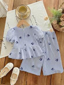 SHEIN LMoss Kids Set de 2 piezas de camisa casual con cuello en V y mangas abullonadas con lazo, y pantalones a rayas para niña - Azul - Ver 4